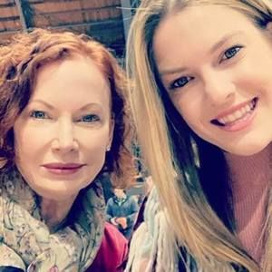 Meet your Posher, Annie